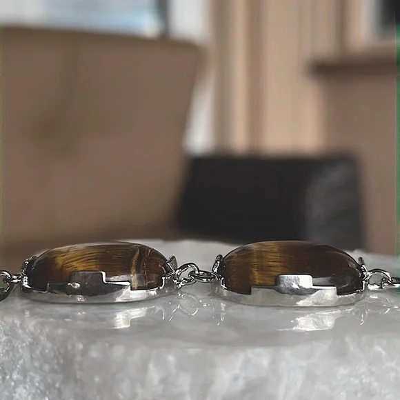 Tiger’s Eye Large Cabochon Silver Bracelet